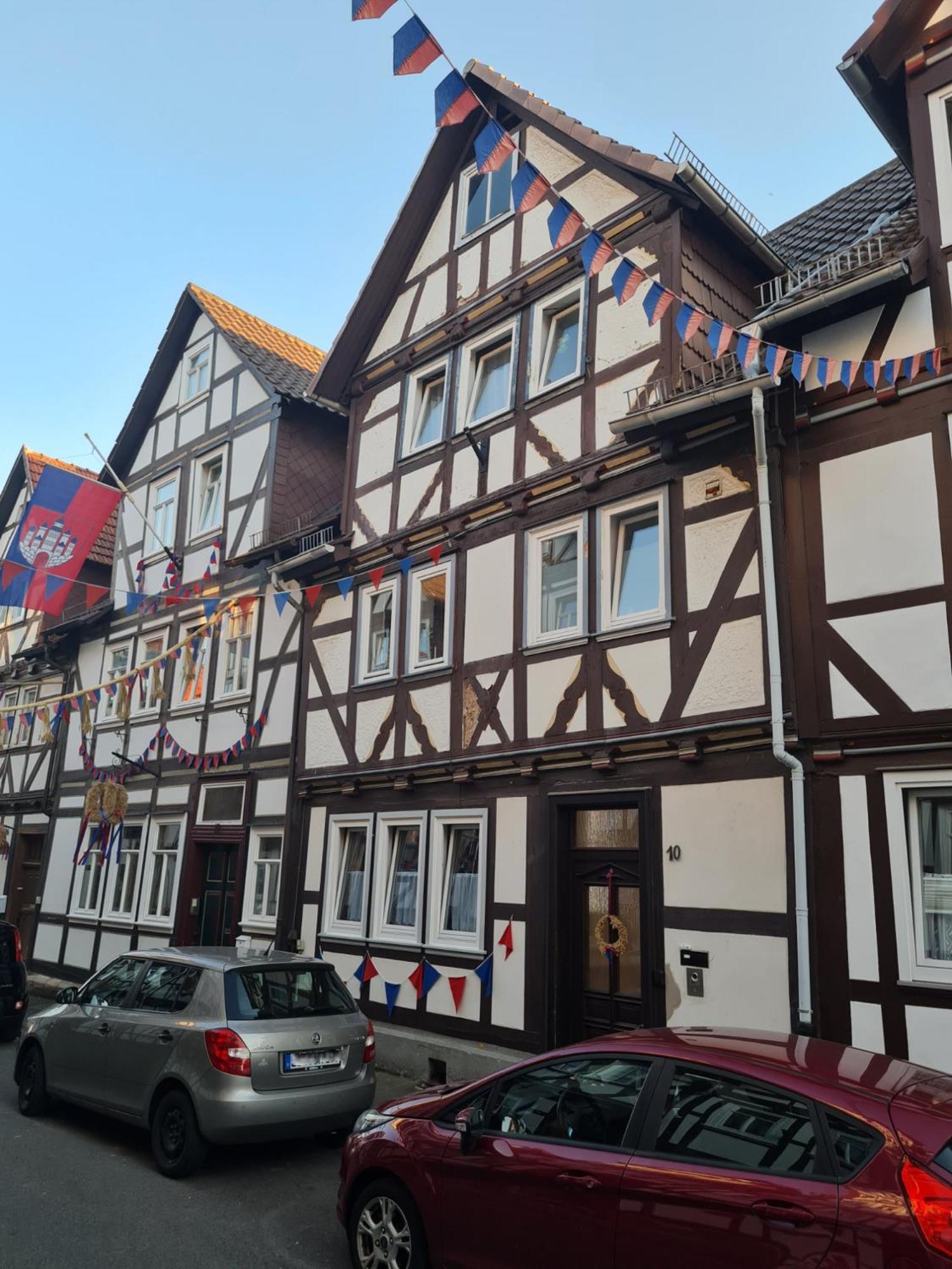 Fachwerk- Ferienwohnung Mit Charme Бад-Зоден-Аллендорф Номер фото